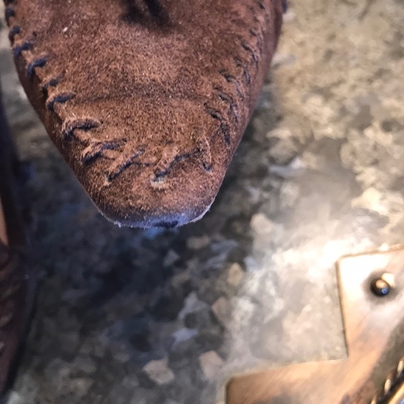 Manikin Blahnik Kitten Suede Heels - Picture 3 of 7